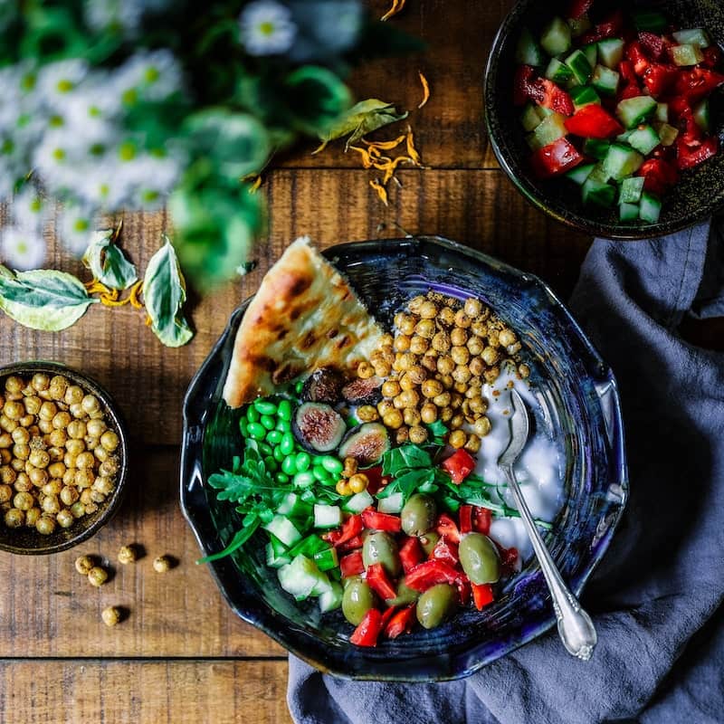 Photo of beatufully arranged food